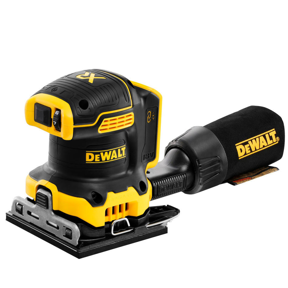 PONCEUSE 1/4 DE FEUILLE XR 18V - NUE