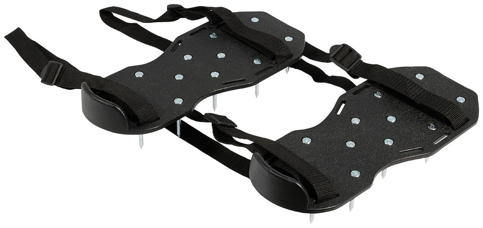 PAIRE DE PATINS A CLOUS